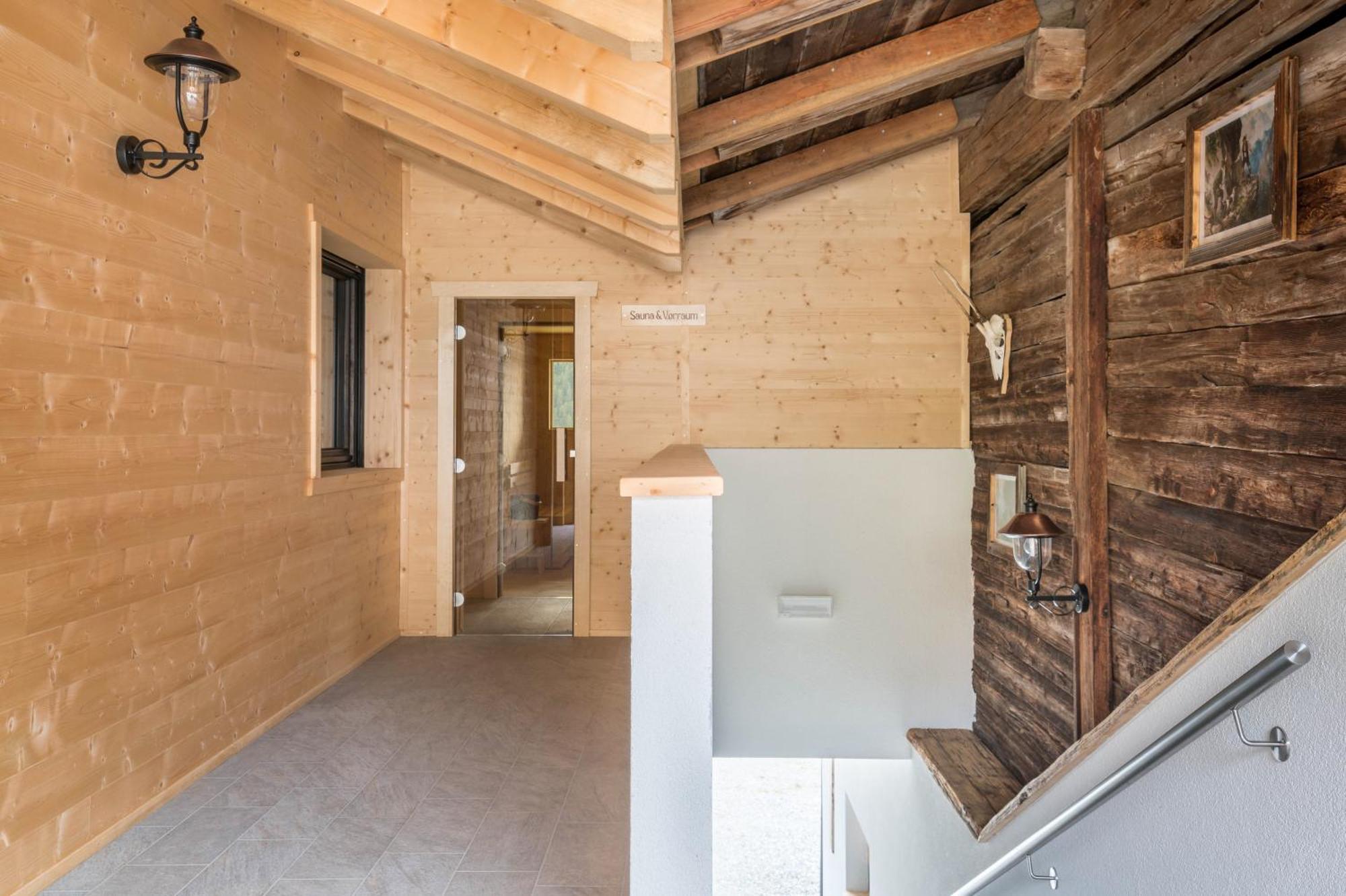 Blosegghof Bergchalets Waldblick Racines Exterior photo