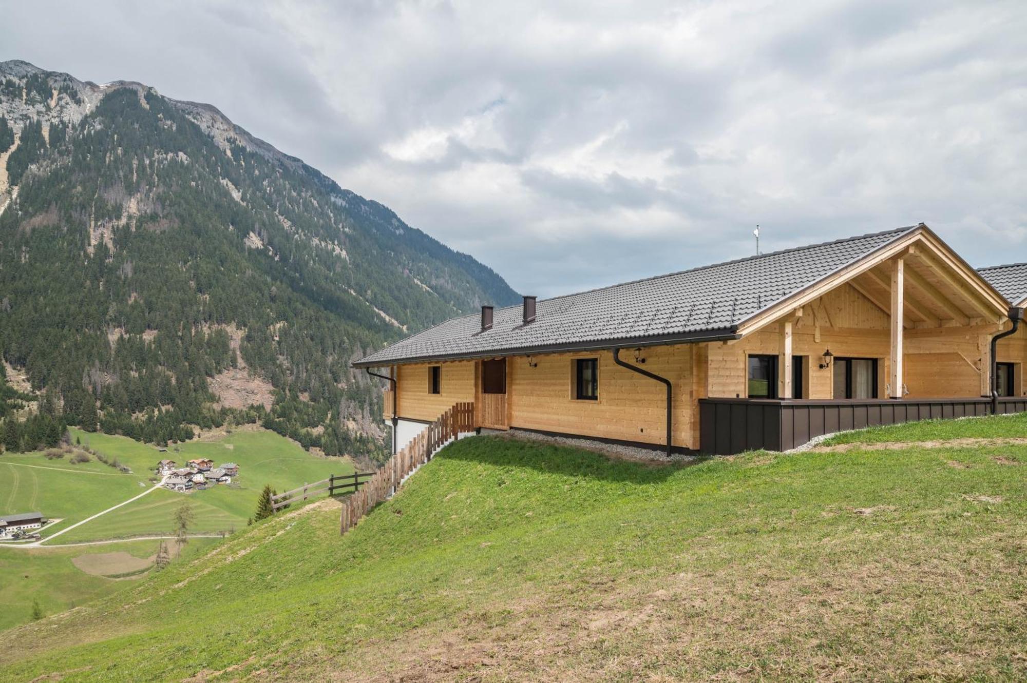 Blosegghof Bergchalets Waldblick Racines Exterior photo